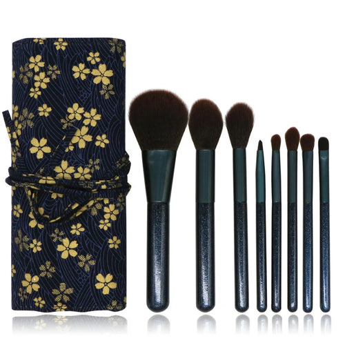 2025 Professional 8 Pcs Wooden Makeup Brushes Set With Bag For Beauty Cosmetic Tools Powder Eyeshadow Eyebrow Eyeliner Brushes