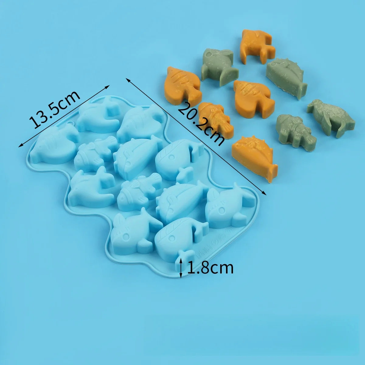 12 Hole Marine Fish Silicone Chocolate Mold Mix Animal Candy Biscuit Jelly Ice Cube Mould Cake Decor Soap Candle Baking Set Gift