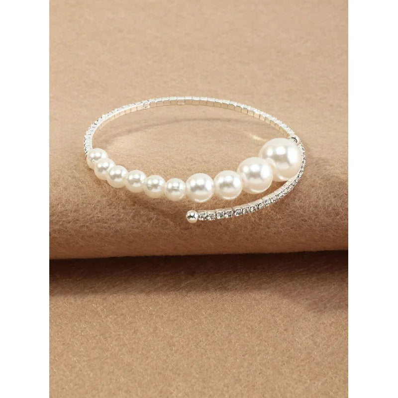 1pc Fresh & Elegant Diamond Inlaid Faux Pearl Open Ended Adjustable Bracelet