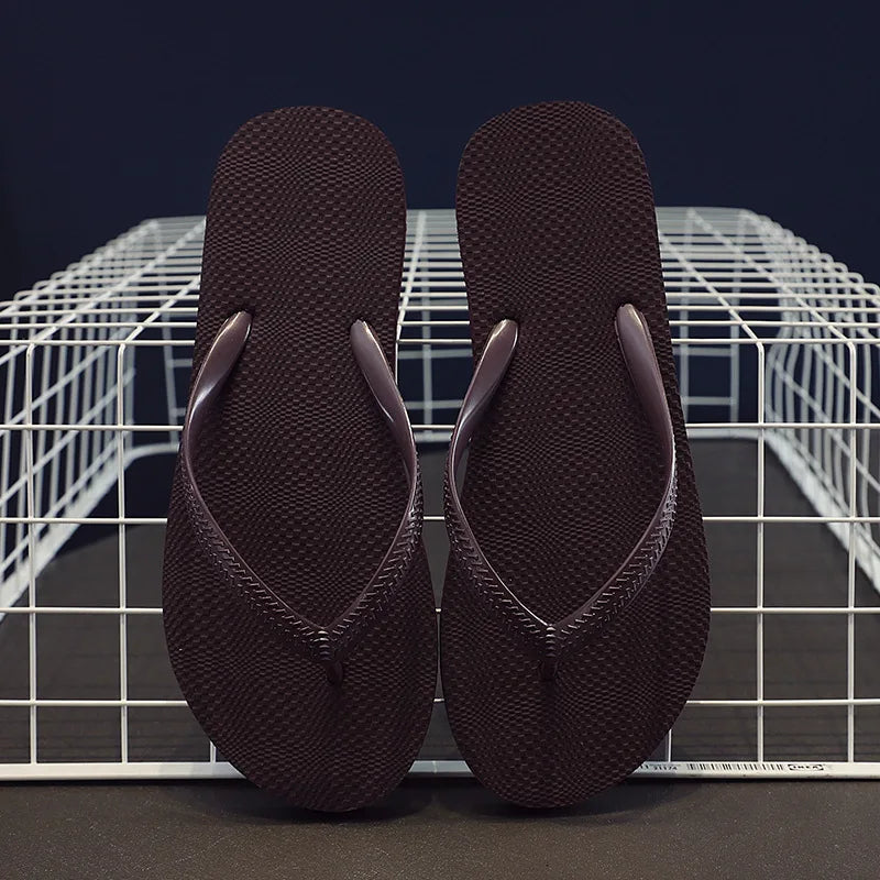 Flip Flops Trendy Summer Outerwear Fashionable Clip On Beach Slippers Anti Slip Couple'S Splint Slippers Leisure Convenience