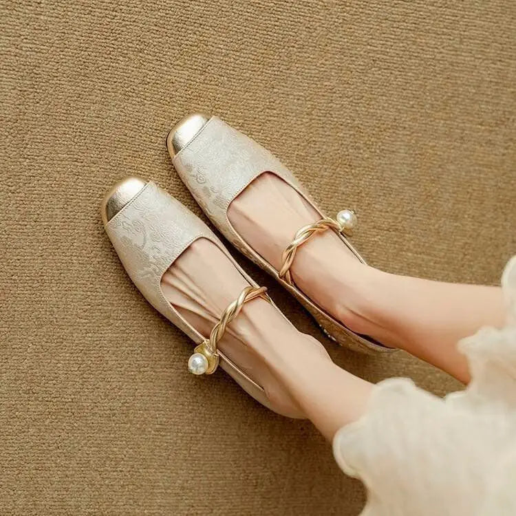 Shoes for Woman 2025 Flats Formal Women's Summer Footwear Low Heel Elegant Moccasins Flat Pointed Toe Non Slip on Promotion E 39