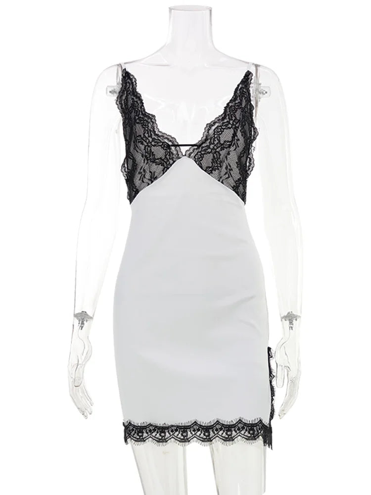 Huhugirl Fashion 2026 New Backless Mini Dresses Lace Patchwork Casual Chic Elegant Home Street Style Designed For Women V-Neck