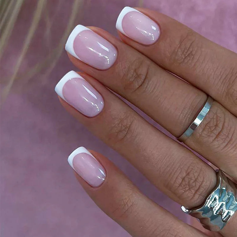 24Pcs Naked Pink French White Side False Nails Short Simple Nail Beauty Press on Fake Nails Full Cover Artificial Nails Tips