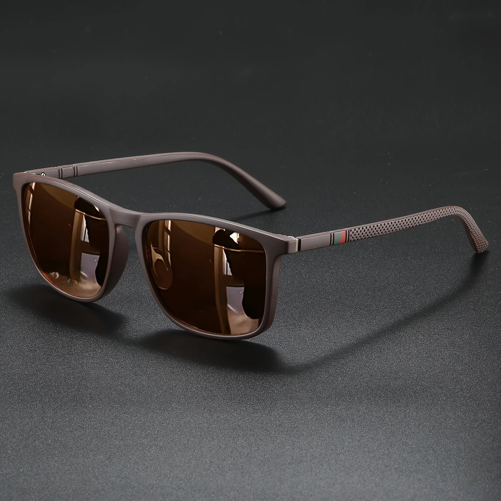 Classic Fashion Square Sunglasses - Lightweight Frame with Red/Green Stripe Temples, UV400 for Travel & Daily Wear