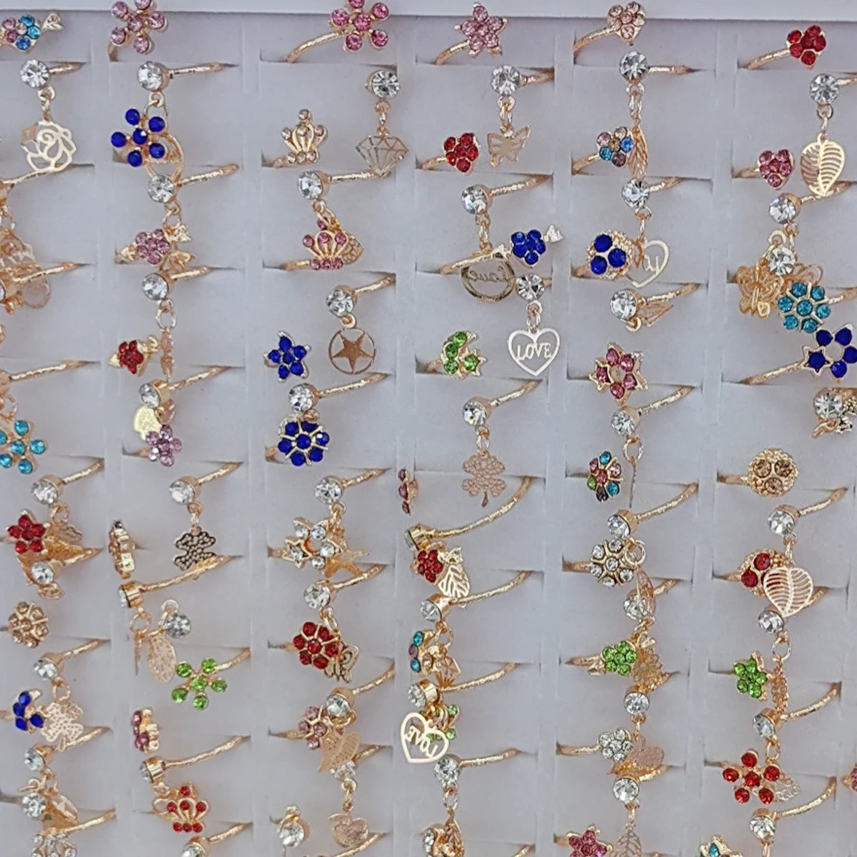 10pcs/Lot Wholesale Crystal Rhinestone Rings For Women Mix Style Gold Silver Plated Alloy Finger Rings Wedding Party Gifts
