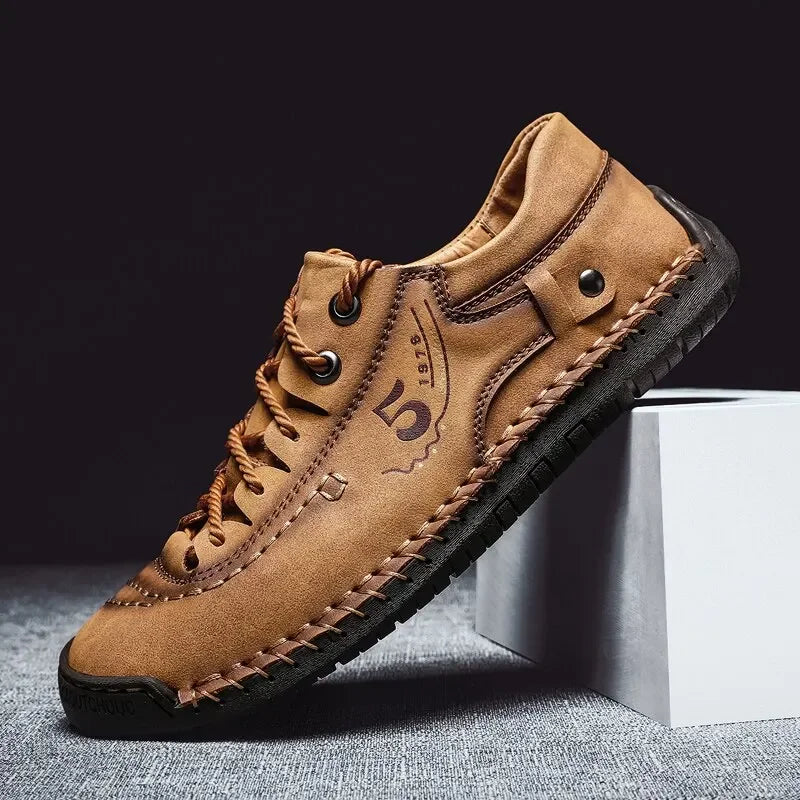 Shoes for Men Leather 2023 New Casual Shoes  Fashion Soft Homme Outdoor Comfortable High Quality Classic Ankle Non-slip Flats