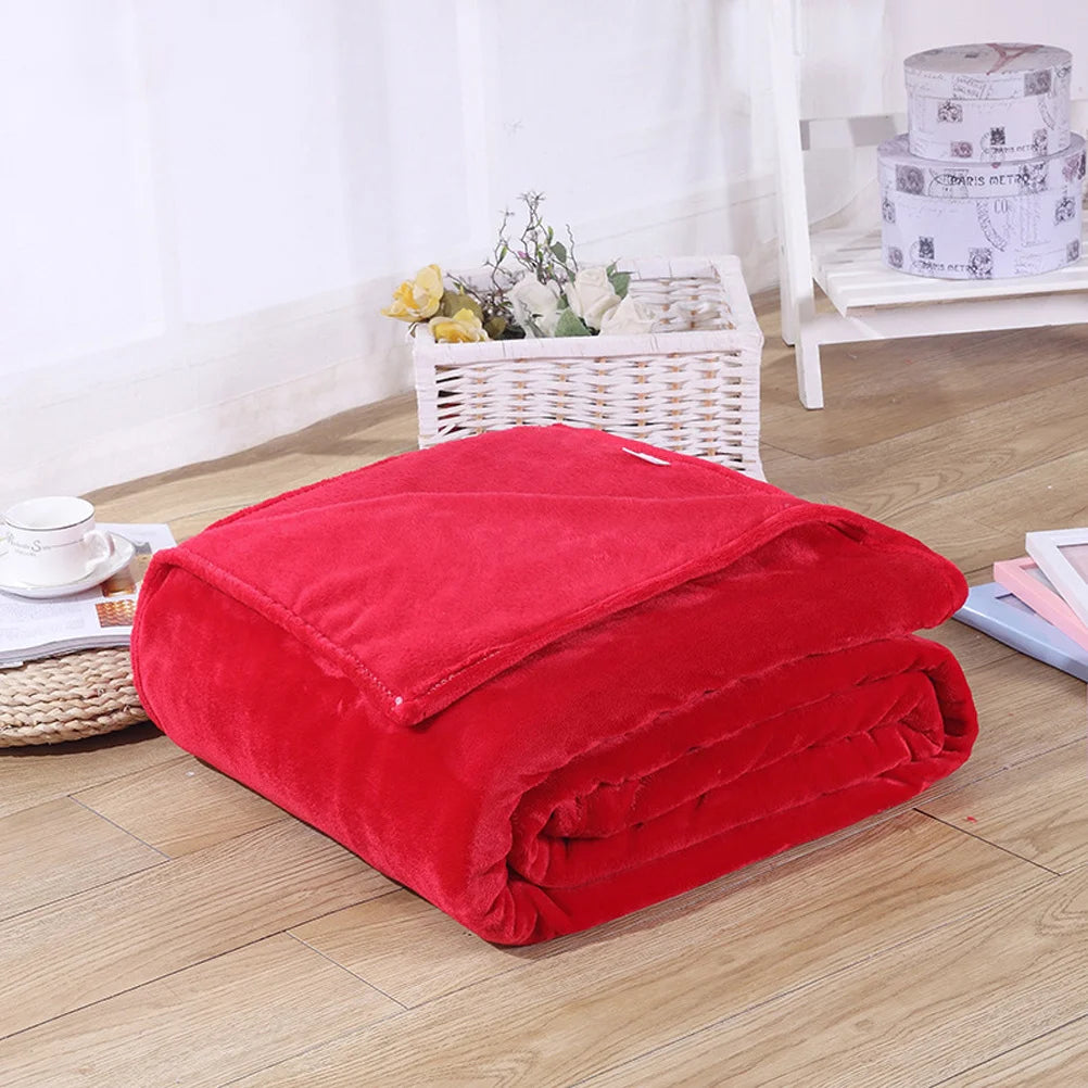 Thick Blankets 70X100Cm Red Flannel Fleece Warm Blanket For Winter Camping Travel Home Use Cozy Bed Blanket
