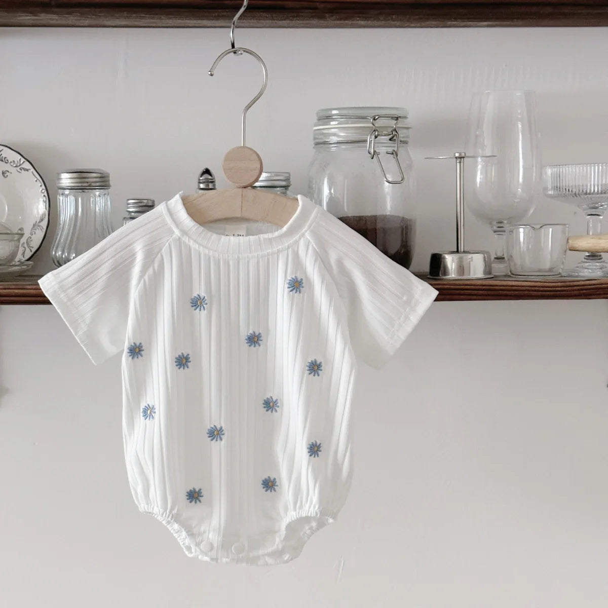 Ins Newborn Baby Girl Clothes Summer Romper Short-Sleeved  Home Clothing Jumpsuit Flower Embroidery Toddler Bodysuit 0-18 Months
