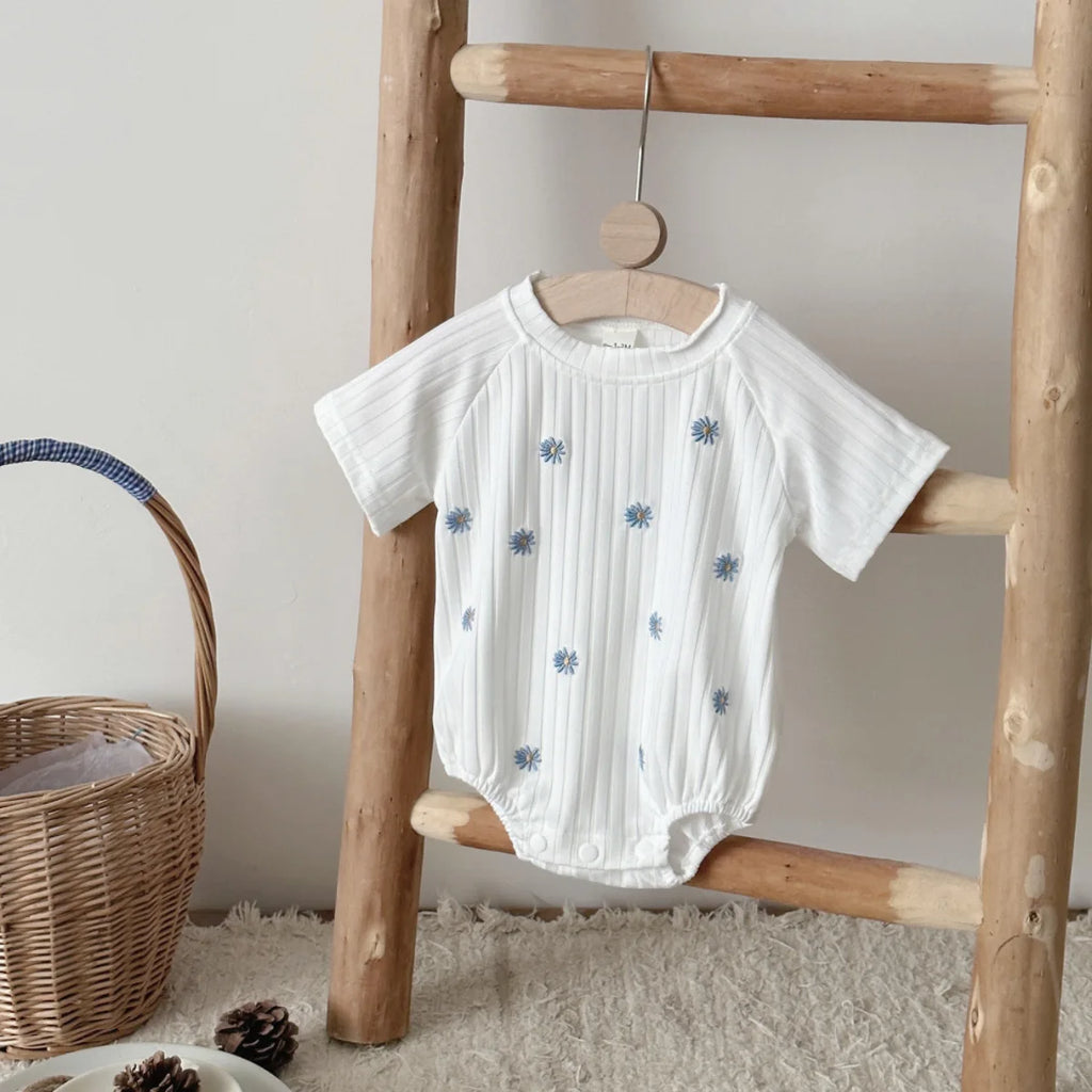 Ins Newborn Baby Girl Clothes Summer Romper Short-Sleeved  Home Clothing Jumpsuit Flower Embroidery Toddler Bodysuit 0-18 Months
