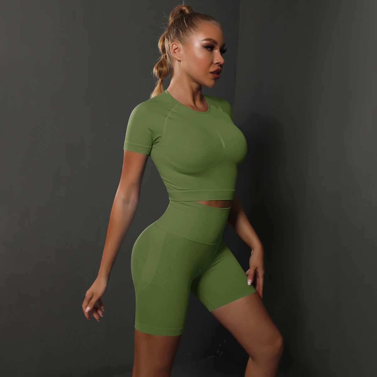 Summer Women Seamless Yoga Set Fitness Sportswear Workout Tracksuit Short Sleeve Crop Top High Waist Shorts Set Gym Clothing