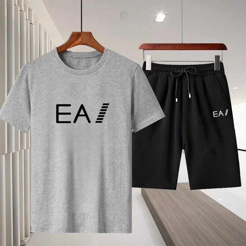 2026 Summer New Men Crew Neck Short Sleeve T-Shirt Sports Shorts 2 Piece Set Breathable Quick Dry Comfortable Casual Fitness