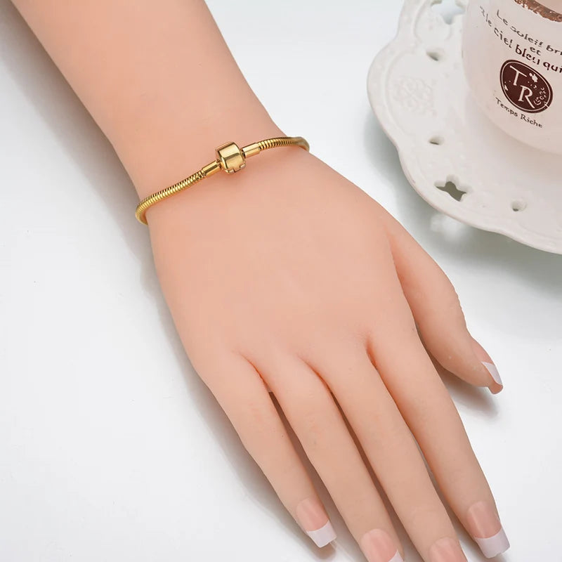 Sifisrri Fashion Stretch Bracelet for Women Stainless Steel Elasticity Link Chain Gold Color Friend Birthday Party Jewelry Gift