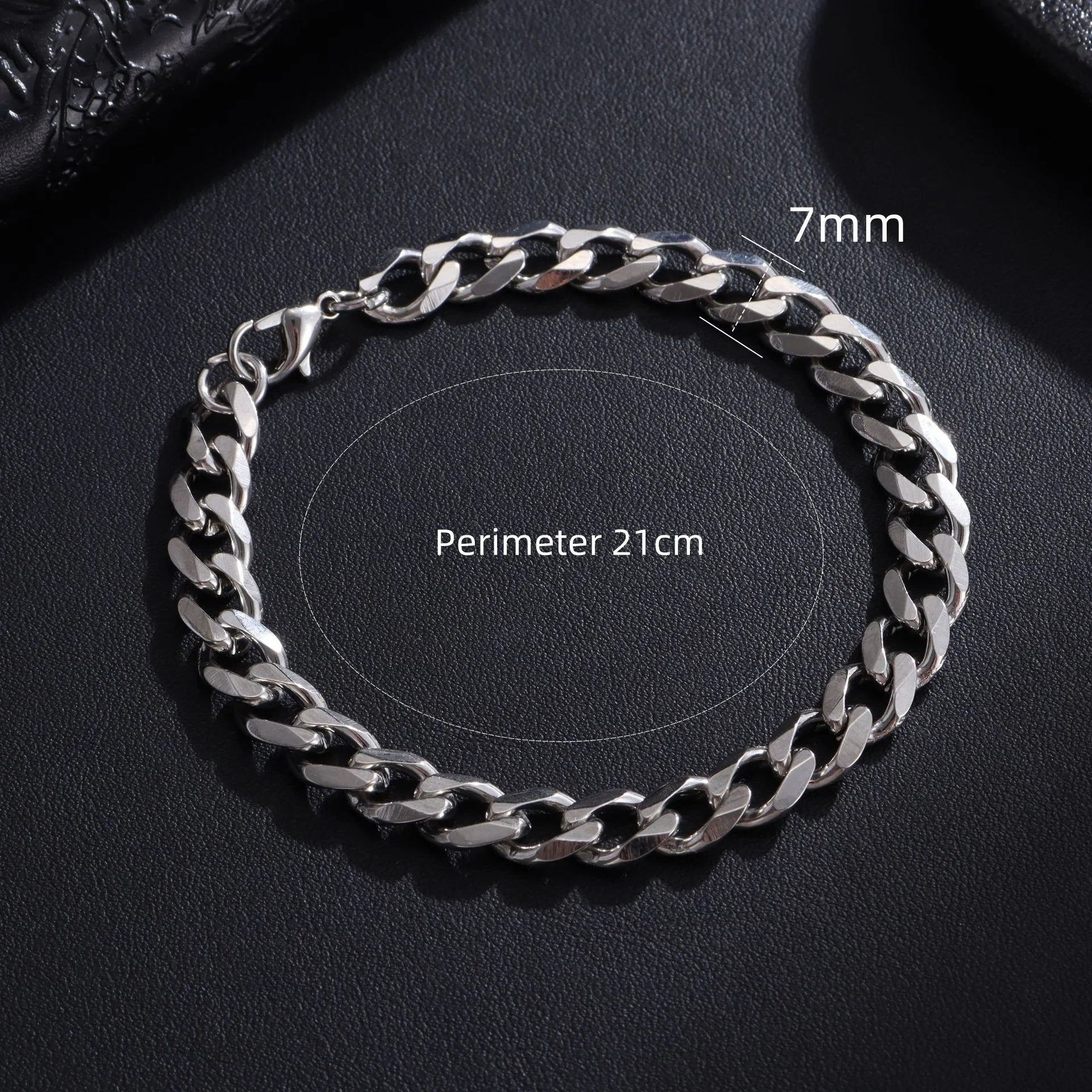 Trendy Chain Bracelet for Men Classic Stainless Steel Jewelry Gift for Men And Women