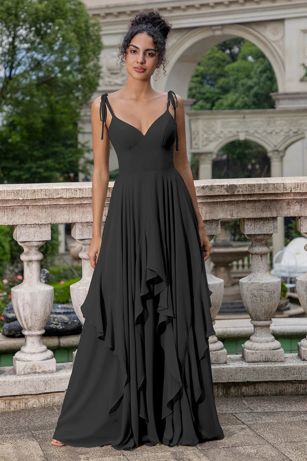 Mint Green Chiffon A-line Bridesmaid Dresses V-neck Bow Spaghetti Straps Layered Ruffle Evening Gown Elegant Wedding Party Dress