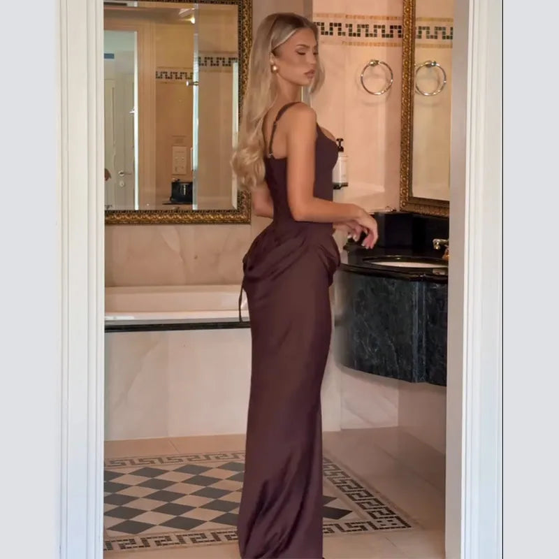 Fashion Solid Strapless Backless Pleated Dress Women Sleeveless Waist Slimming Long Gown Spring Lady Evening Party Robe 2026 New
