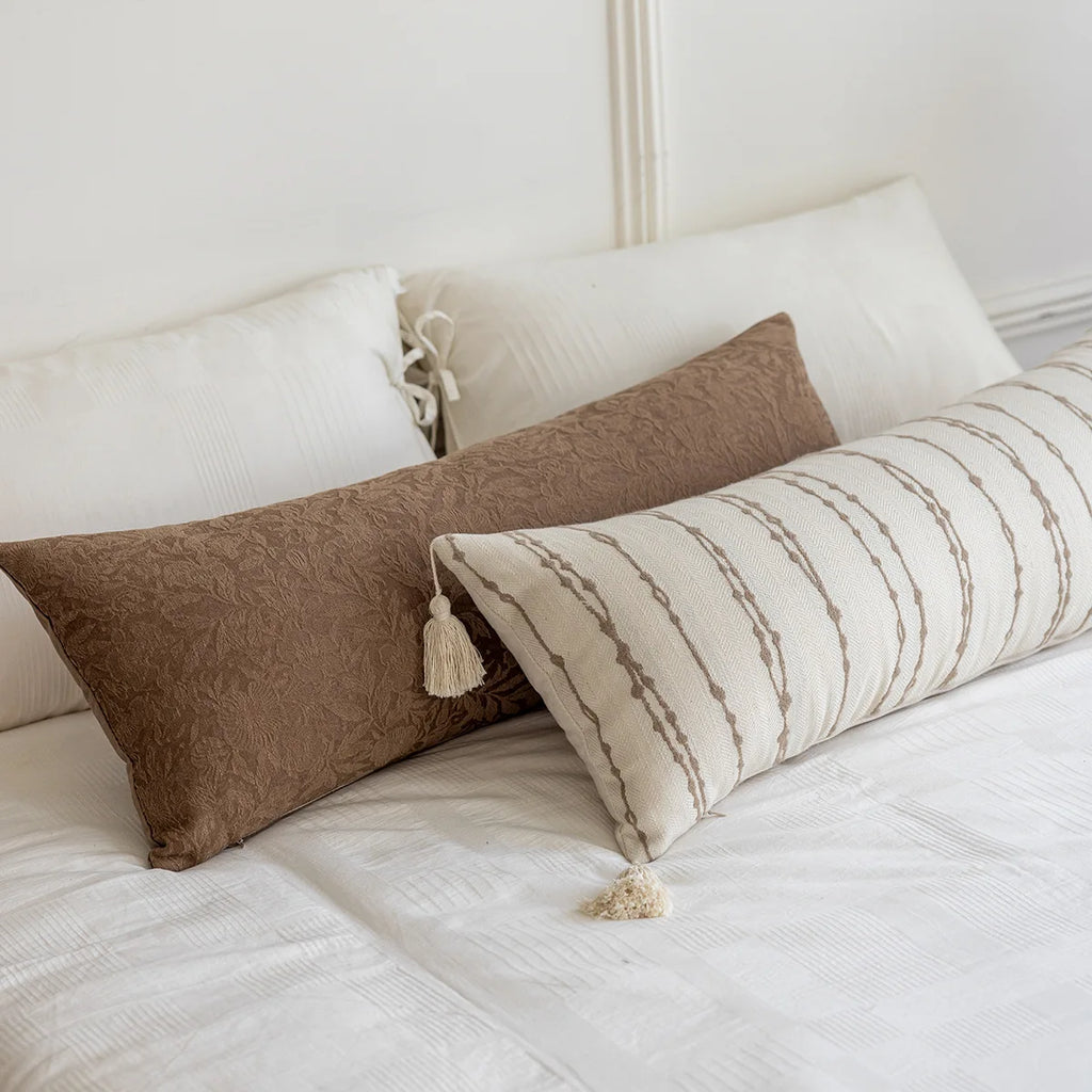 35x90cm Long Leg Clamp Pillow Cover Waist Pillowcase Black and White Luxurious Jacquard Cushion Cover for Headboard Bedroom