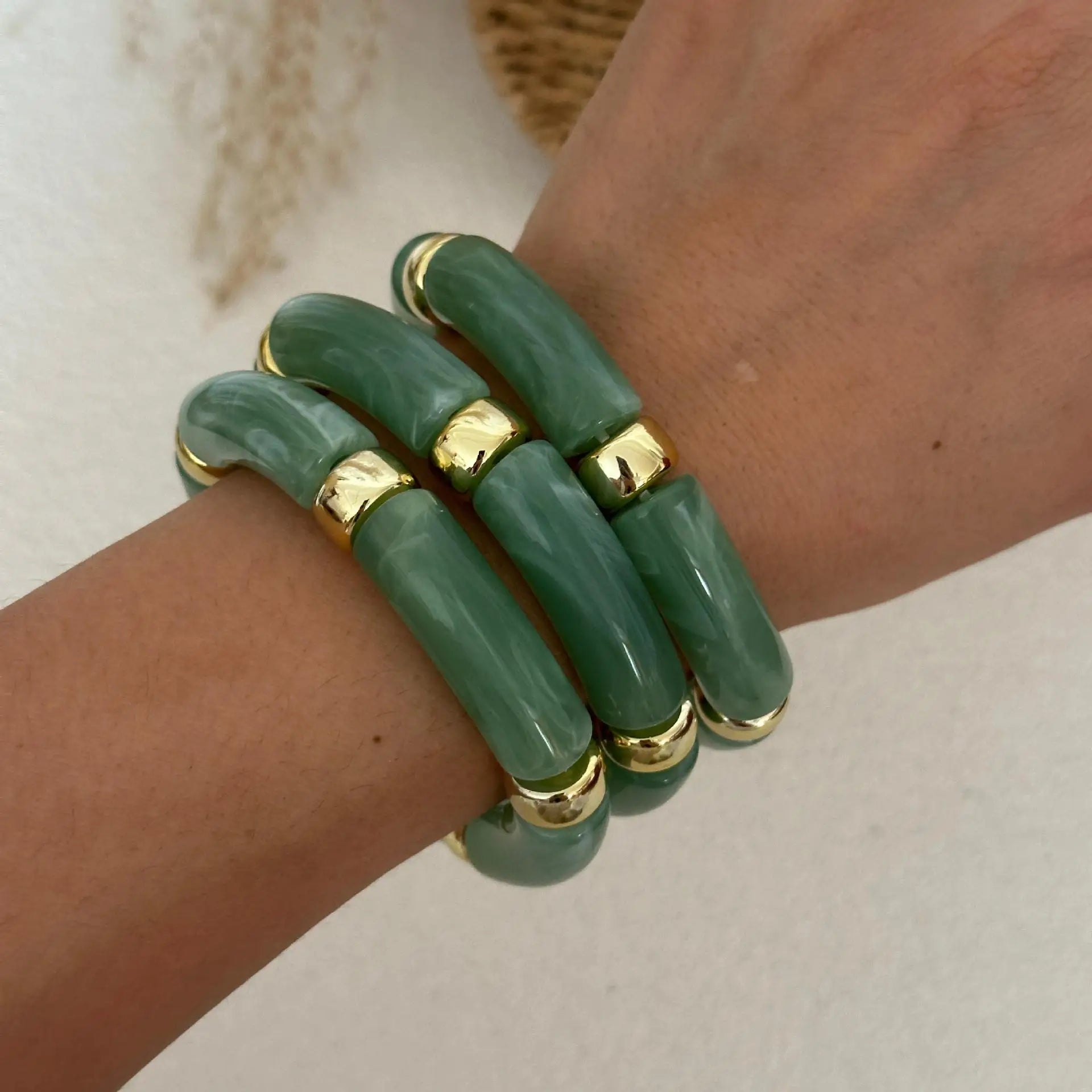 Multilayer Bangle Bracelets for Women Fashion Stack Layered Curved Tube Stretch Bracelets Set Steampunk Jewelry Gifts ﻿