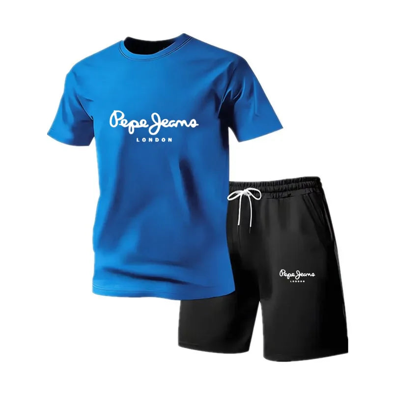 New summer fitness sportswear for men, short-sleeved T-shirt and shorts two-piece set, breathable and quick-drying casual wear.