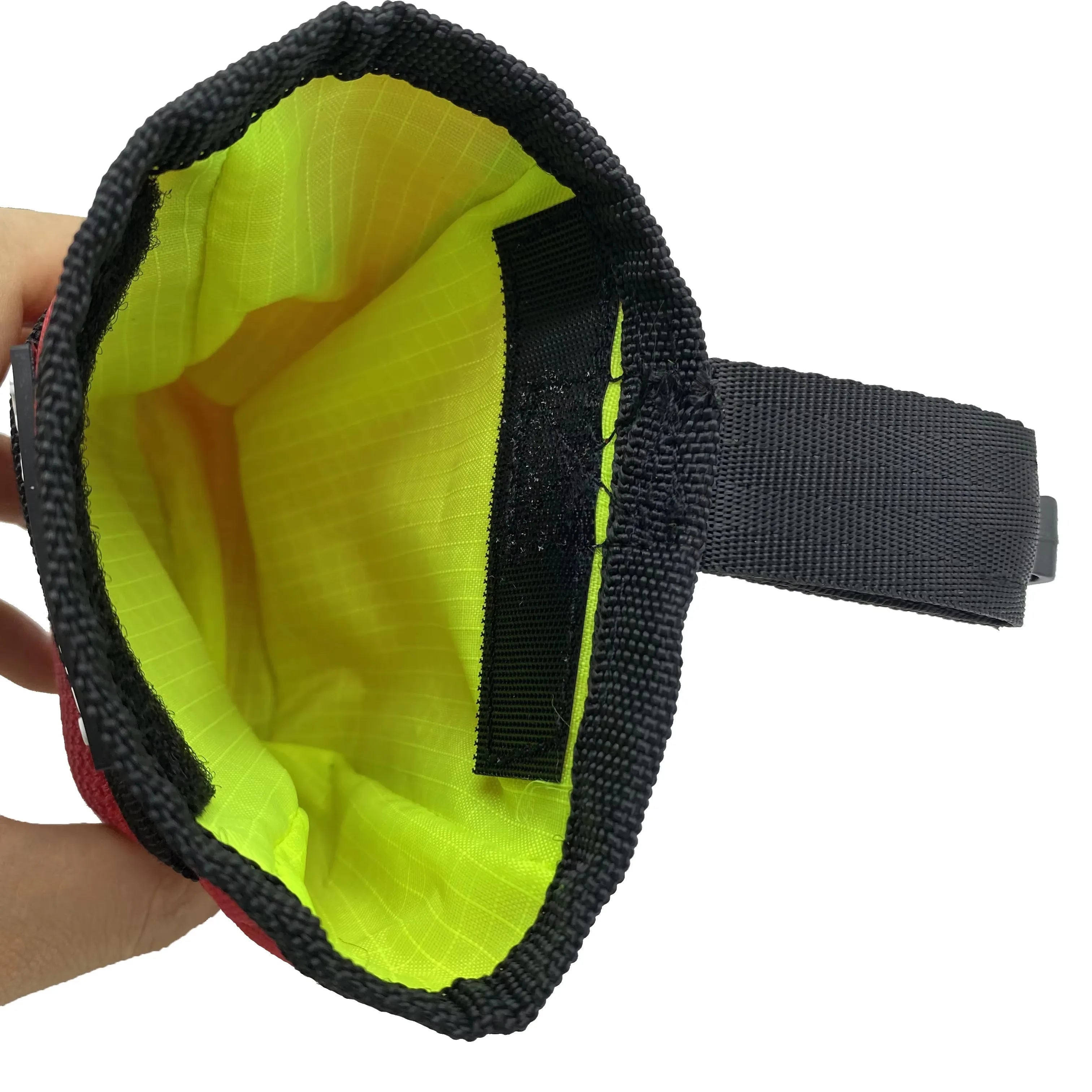 Pet Food Treat Bag Waist Pouch Dog Accessories for Dog Outdoor Training Snack Training Obedience Bag Pet Feed Pocket