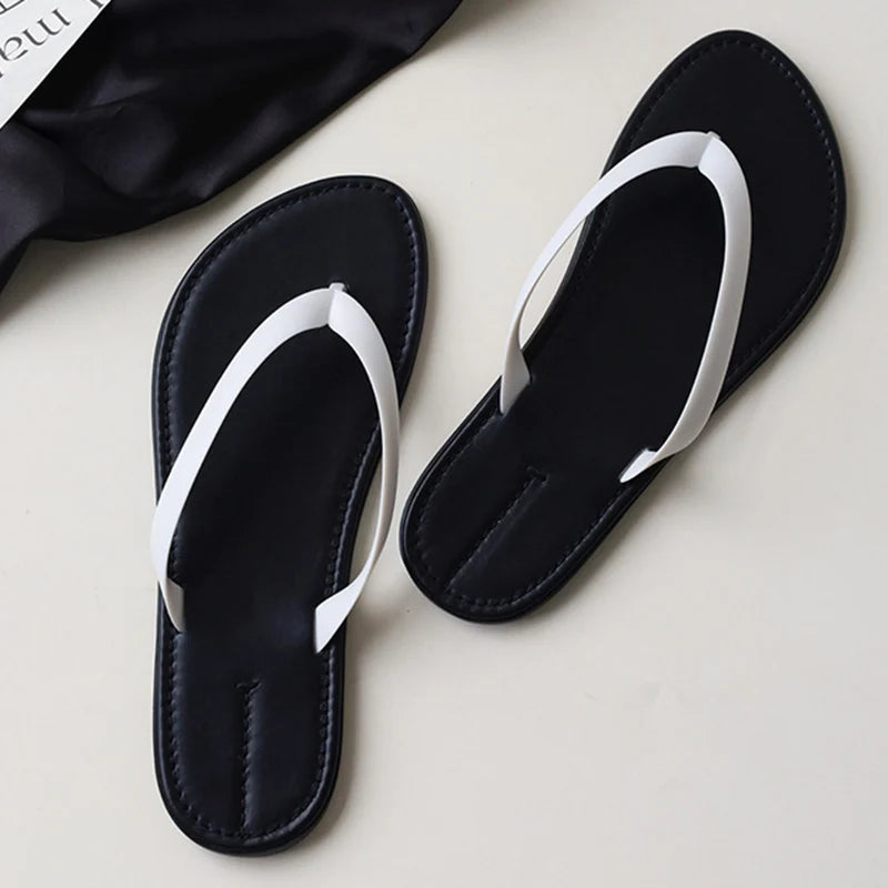Flip Flops Women Summer Slippers Minimalist Fashion Contrasting Colors Beach Slippers Flat Shoes Girls