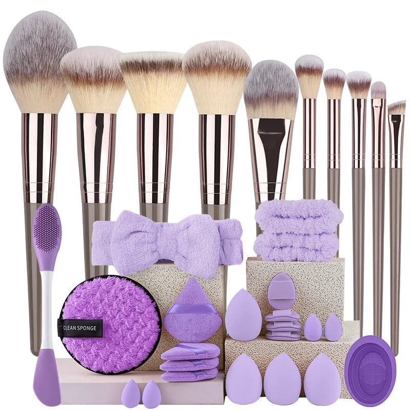 Professional Makeup Brush Set Soft Beauty Brushes Kit Foundation Powder Concealer Blush Eyeshadow Blending Makeup Cosmetic Tools