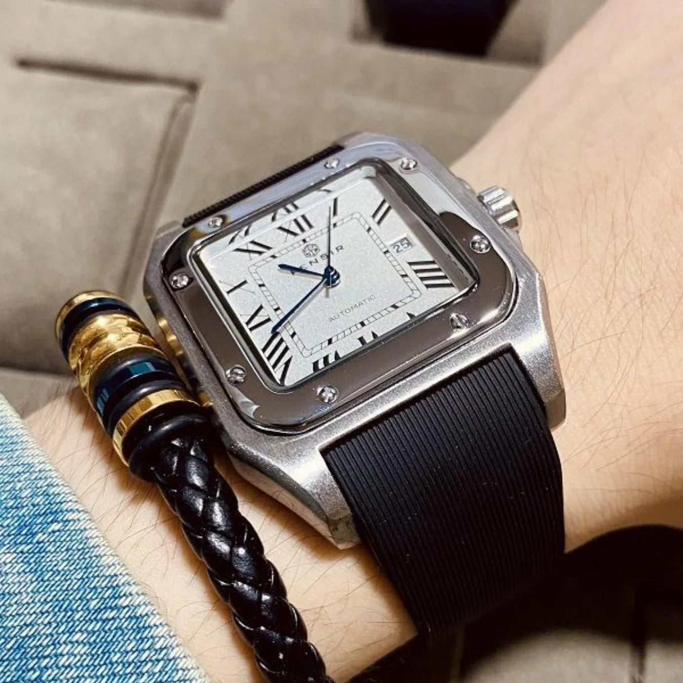 New Square Business Men's Watch in European, American, Japanese, and Korean Style, Party Gift Watch, Fashionable Casual Versatile Quartz Watch for Young Men, Students, and Socialites, the Best Gift for Him
