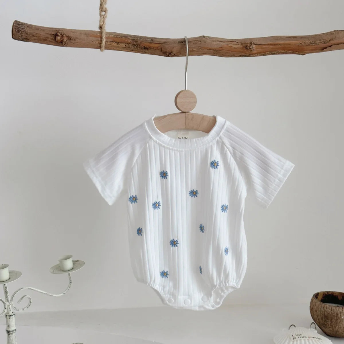 Ins Newborn Baby Girl Clothes Summer Romper Short-Sleeved  Home Clothing Jumpsuit Flower Embroidery Toddler Bodysuit 0-18 Months