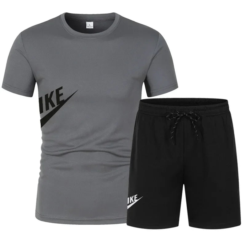 2025 Men's summer T-shirt and shorts set, men's breathable sportswear set, casual and fashionable short-sleeved T-shirt set