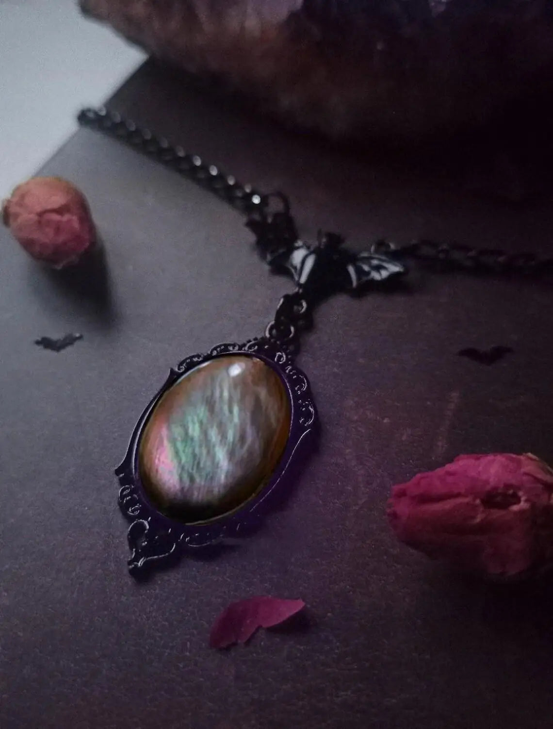 Vampire Bat Necklace, Blood Cameo, Purple, Gothic jewelry, Black Bat, Witch accessories, Pagan, Alternative, Vintage Choker ，Man