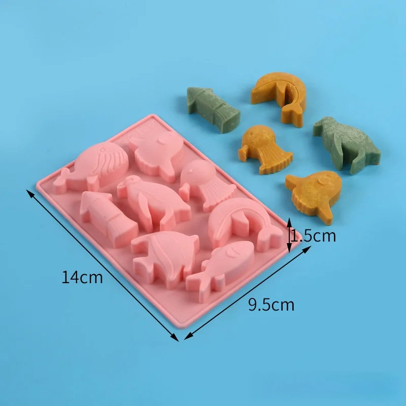 12 Hole Marine Fish Silicone Chocolate Mold Mix Animal Candy Biscuit Jelly Ice Cube Mould Cake Decor Soap Candle Baking Set Gift