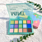 15 Shades Eyeshadow Makeup Palette Shimmer Matte Metallic High Pigmented Neutral Bold Waterproof Eyes Shadow Make Up Set