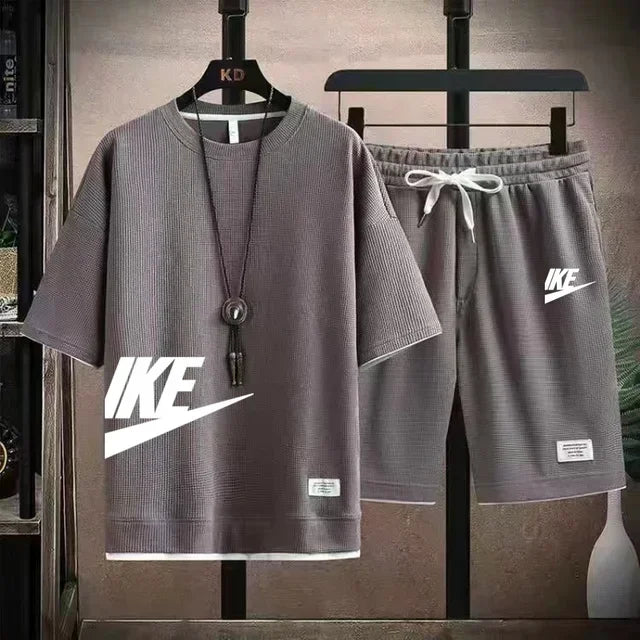 Hot selling summer men's casual short sleeved T-shirt shorts sports set outdoor breathable jogging shorts 2-piece set