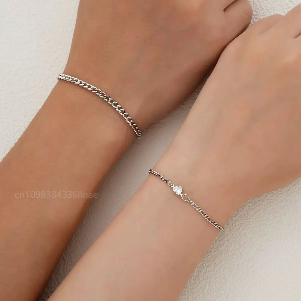 2Pcs Stainless Steel Chain Bracelet Set for Women Men Simple Crystal Heart Adjustable Couple Bracelets Couple Jewelry Gifts