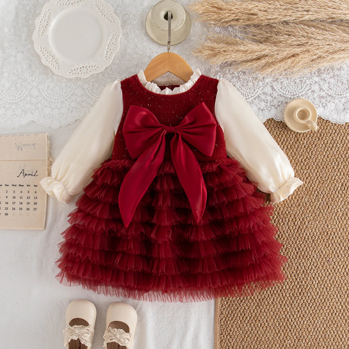New Autumn And Winter Thick And Warm Baby Girl Dress, Sweet Red Bow Children'S Clothing For Babies Aged 9 Months To 3 Years Old