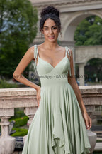 Mint Green Chiffon A-line Bridesmaid Dresses V-neck Bow Spaghetti Straps Layered Ruffle Evening Gown Elegant Wedding Party Dress