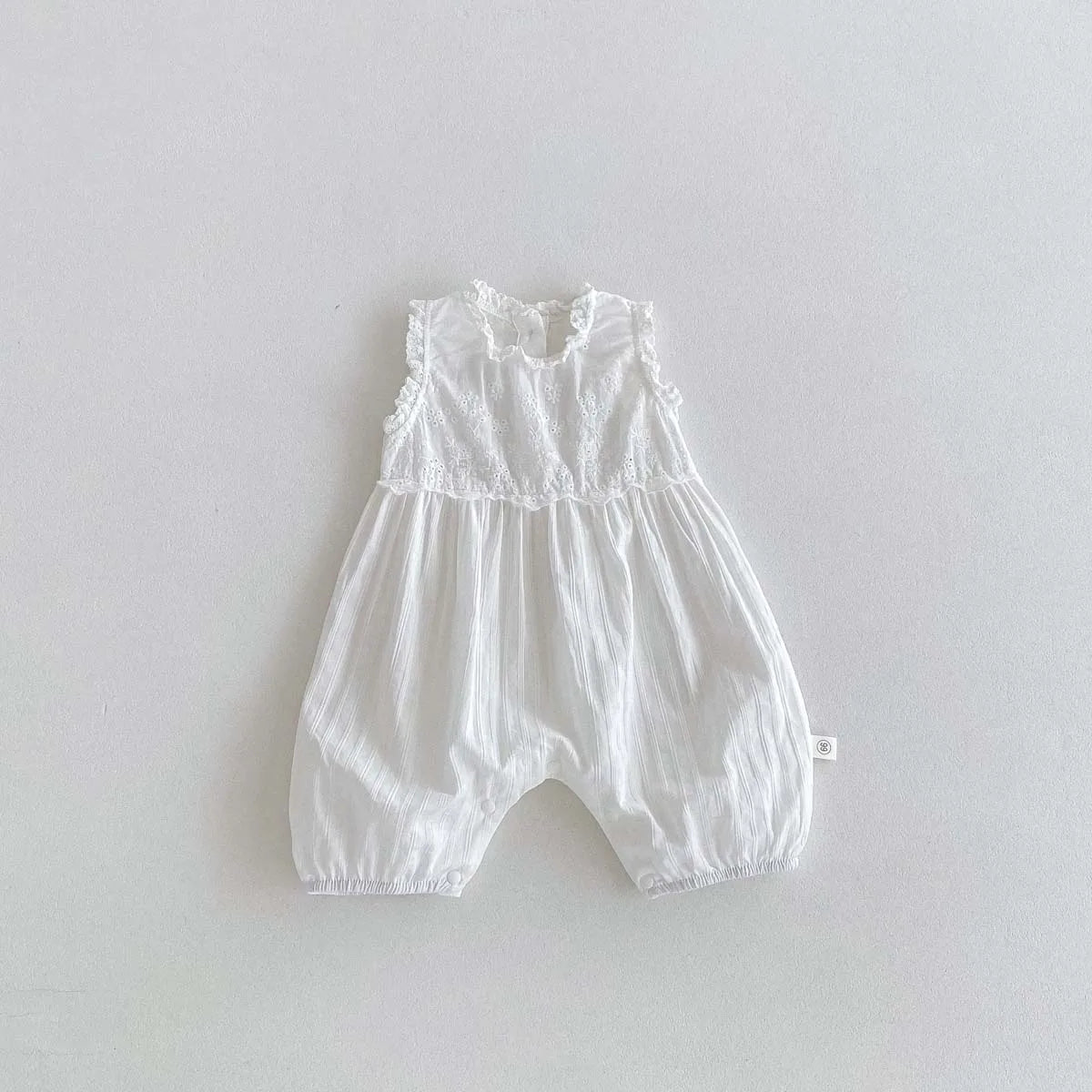 Korean Style Newborn Clothes Baby Girl Jumpsuit Hollowed Floral Sleeveless Infant Girl Bodysuit 0-24 Months