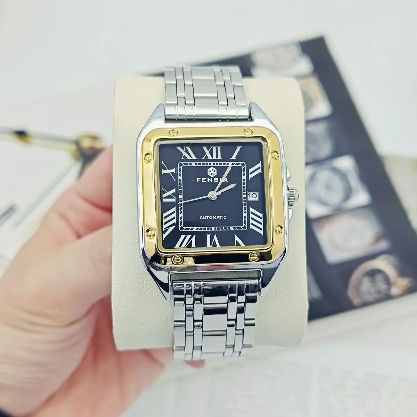 New Square-Shaped Men's Watch, Fashionable, Business Casual, Versatile and Stylish, Suitable for Various Occasions, the First Choice for Giving as a Valentine's Day Gift to Your Boyfriend