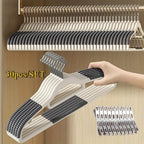 30pcs（10 hangers+20 clips） Anti Slip Hangers Set - Heavy Duty Velvet Clothing Hangers for Wardrobe, Multiple Colors