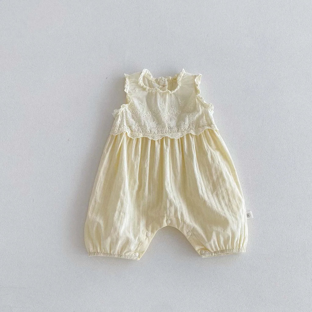 Korean Style Newborn Clothes Baby Girl Jumpsuit Hollowed Floral Sleeveless Infant Girl Bodysuit 0-24 Months