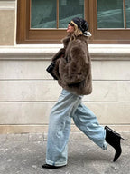 2025 Winter Women's Faux Fur Coats Fashion Stand Collar Short Jackets Warm Long Sleeve High Street Commute Lady Brown Outerwear