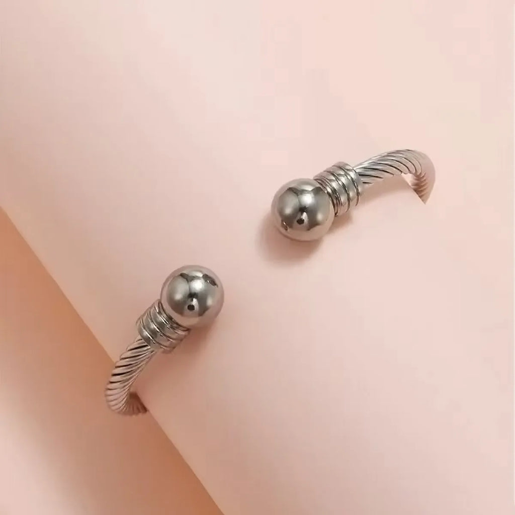 1 fashion bracelet with round balls at both ends, delicate women's bracelet, couple accessory