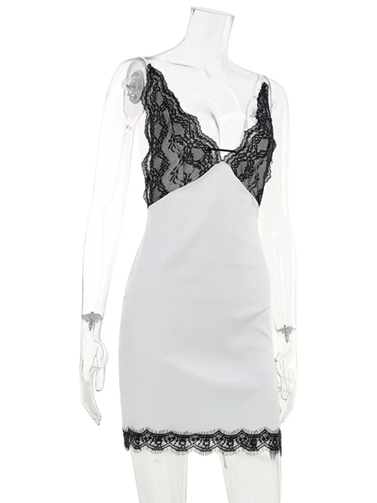 Huhugirl Fashion 2026 New Backless Mini Dresses Lace Patchwork Casual Chic Elegant Home Street Style Designed For Women V-Neck