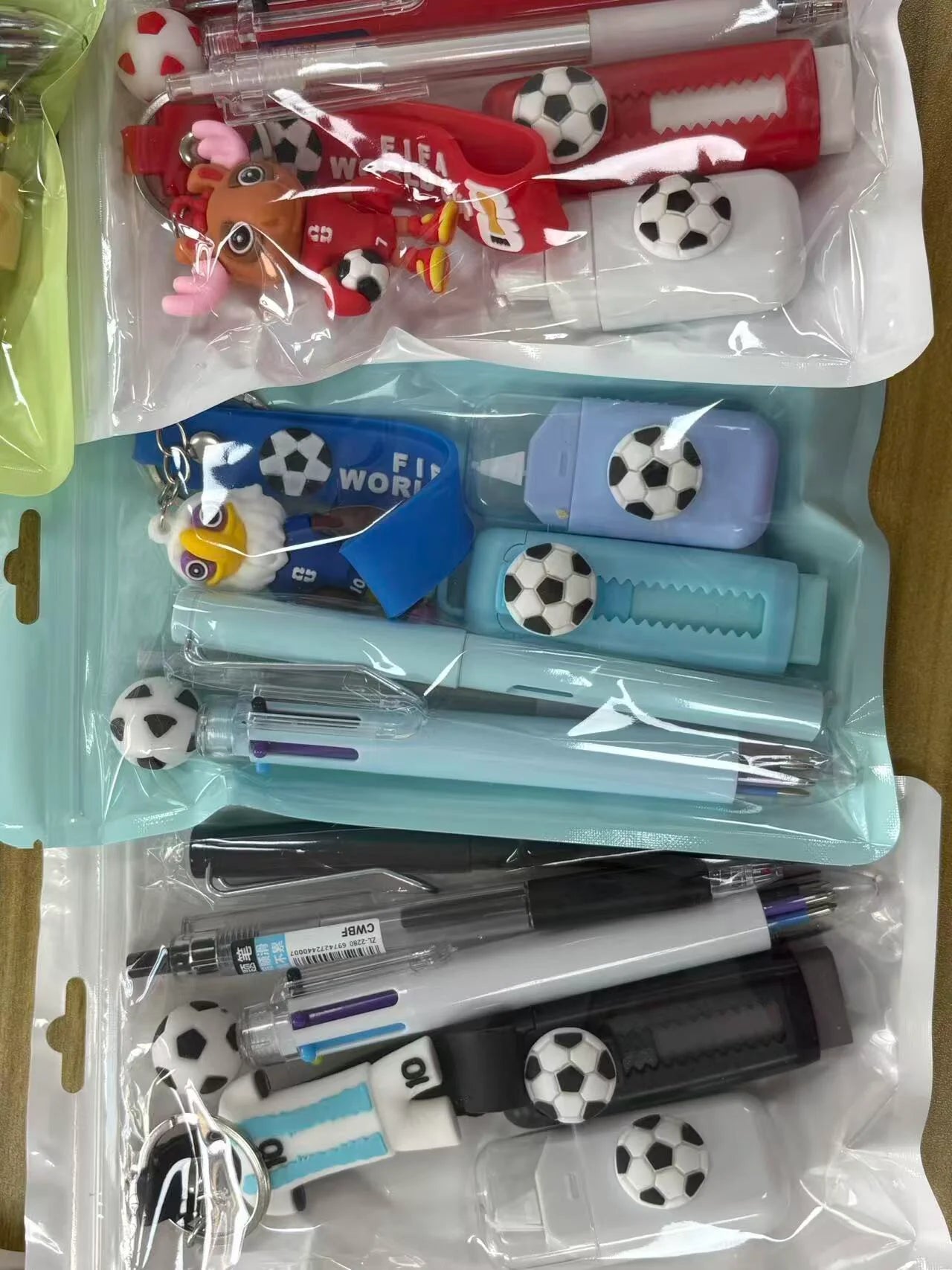 Soccer Sport Stationery Kit Cute Football Themed School Supplies Set With Pens Eraser Correction Tape Keychain Gift For Boys Tee
