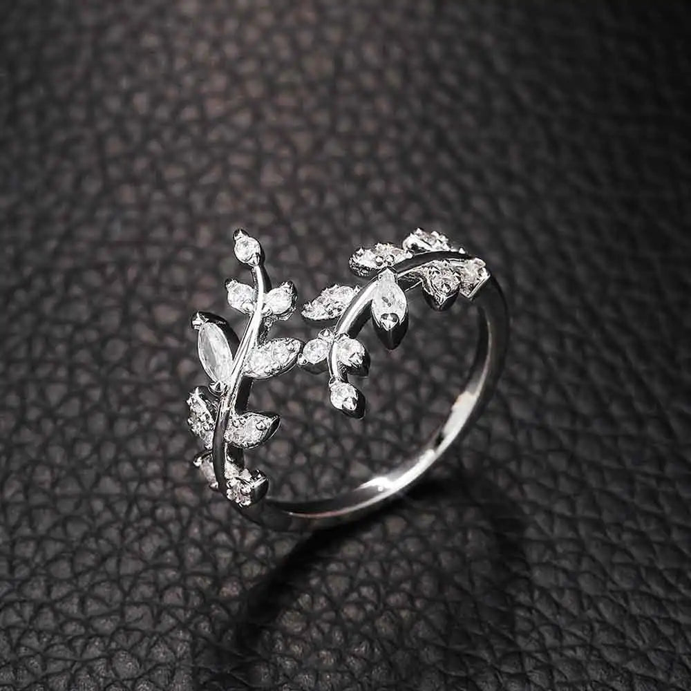 Huitan Fancy Leaf Design Adjustable Opening Rings for Women Sparkling Cubic Zirconia Olive Ring Party Daily Wear Fashion Jewelry