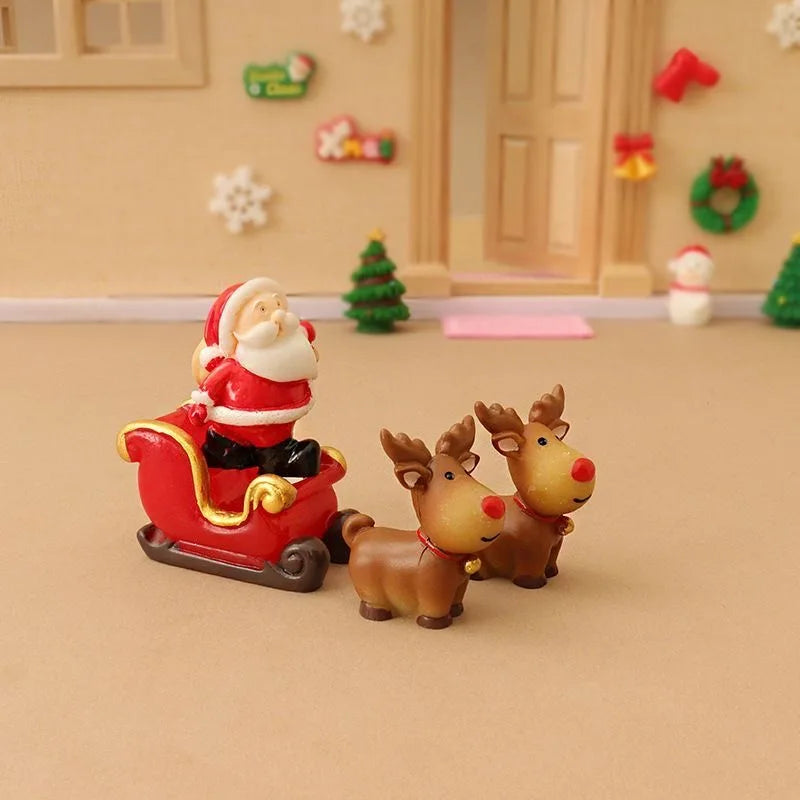 4pcs Santa Claus Sled Resin Small Ornaments Home Decoration Dolls Office Desktop DIY Model Accessories Children's Christmas Gift