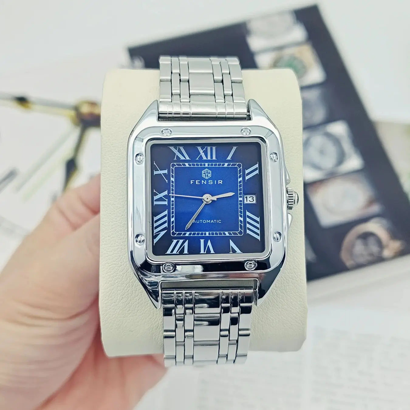 New Square-Shaped Men's Watch, Fashionable, Business Casual, Versatile and Stylish, Suitable for Various Occasions, the First Choice for Giving as a Valentine's Day Gift to Your Boyfriend