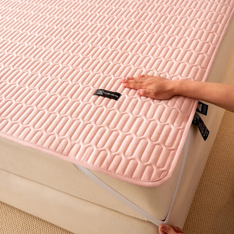 Waterproof Mattress Protector - Antimicrobial Mattress Cover with Elastic Straps - Hypoallergenic, Noiseless Thin Mattress
