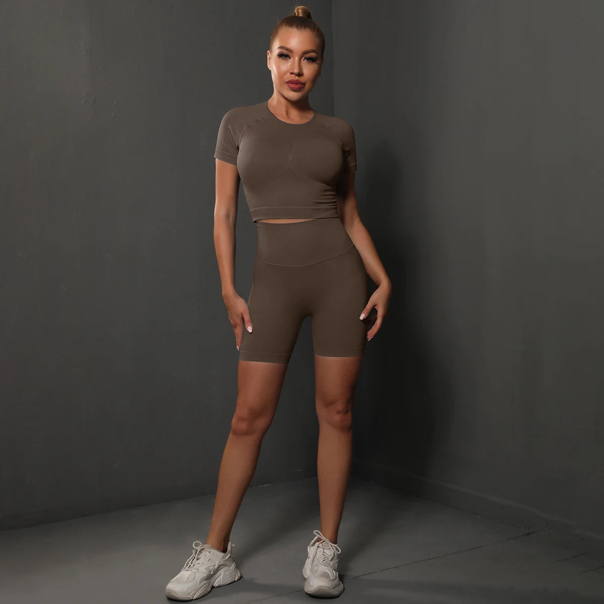Summer Women Seamless Yoga Set Fitness Sportswear Workout Tracksuit Short Sleeve Crop Top High Waist Shorts Set Gym Clothing