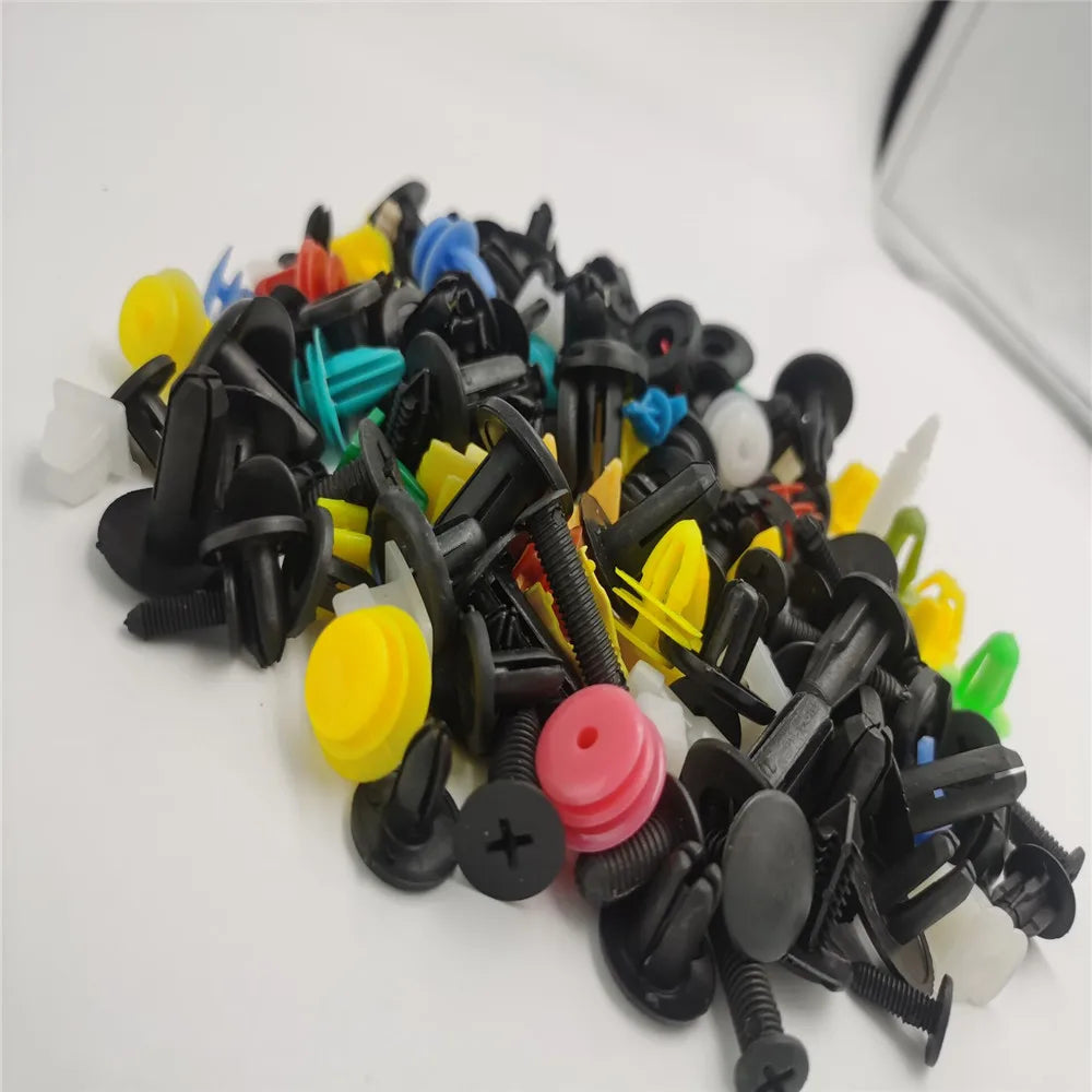 100pcs Mixed Clips For Geely Vision SC7 MK CK Cross Gleagle SC7 Englon SC3 SC5 SC6 SC7 Panda