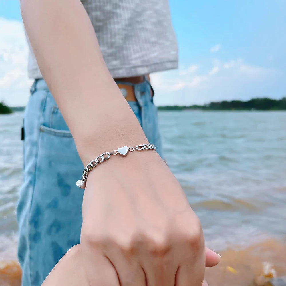 2pcs/set Stainless Steel heart-shaped Charm Couple magnet Bracelet high-quality Jewelry Valentine's Day Gift for Men women